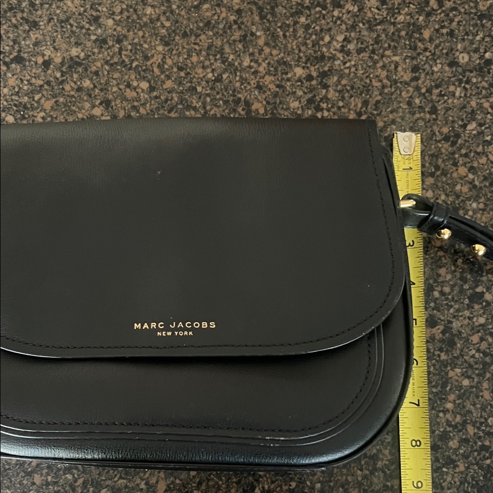 Marc Jacobs Rider Medium Black Leather Saddle Crossbody with Gold Hardware - Picture 12 of 13